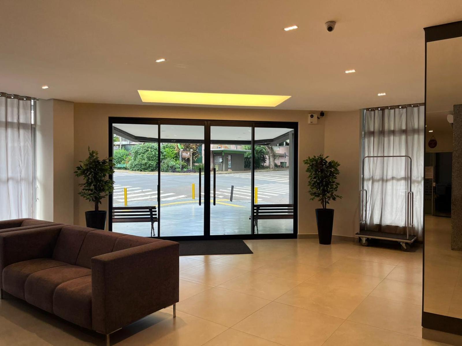 Moura Palace Hotel Фос-ду-Іґуасу Екстер'єр фото